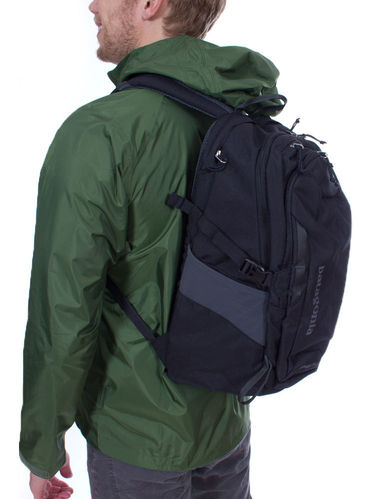 Patagonia Refugio (Black)