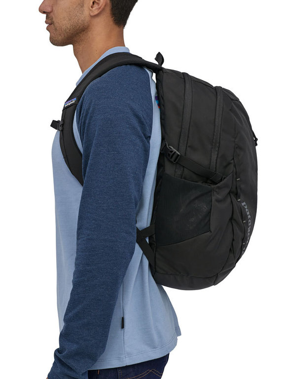 28 liter refugio nylon backpack sales