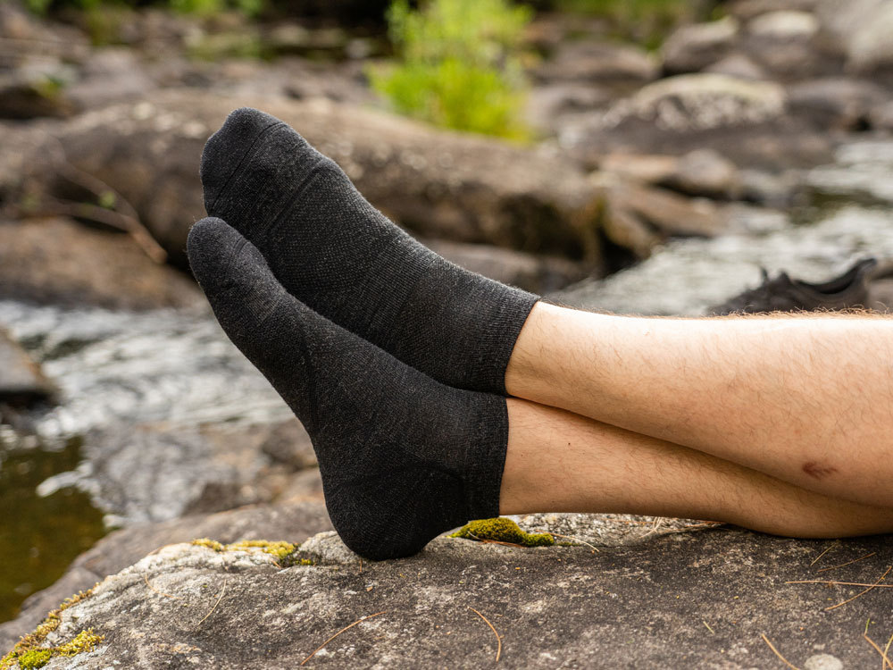 Mens Darn Tough Hiker No Show Light Cushion Sock