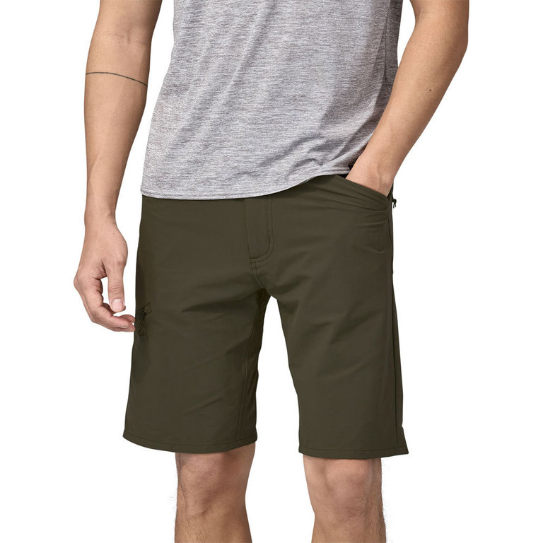 Patagonia Men s Quandary Shorts 10 in. Basin Green Hiking Pants