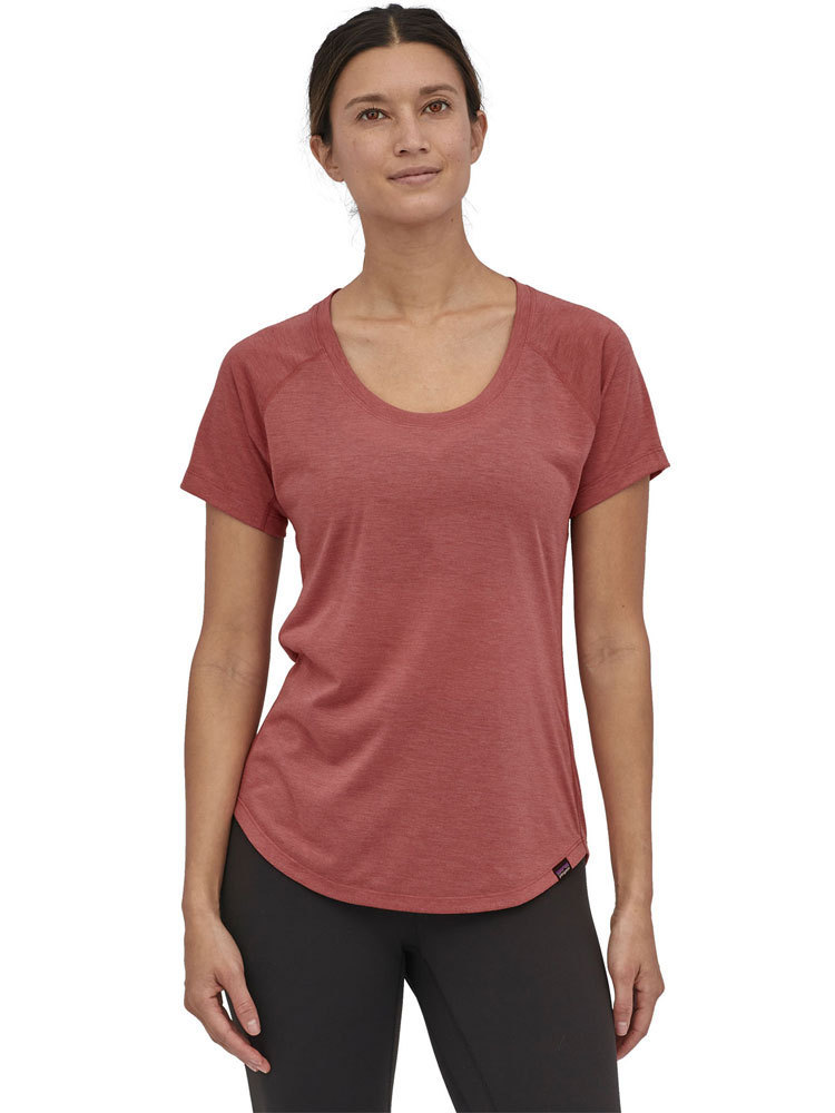 Lære ø radius Patagonia Women's Cap Cool Trail Shirt (Rosehip) Summer Top