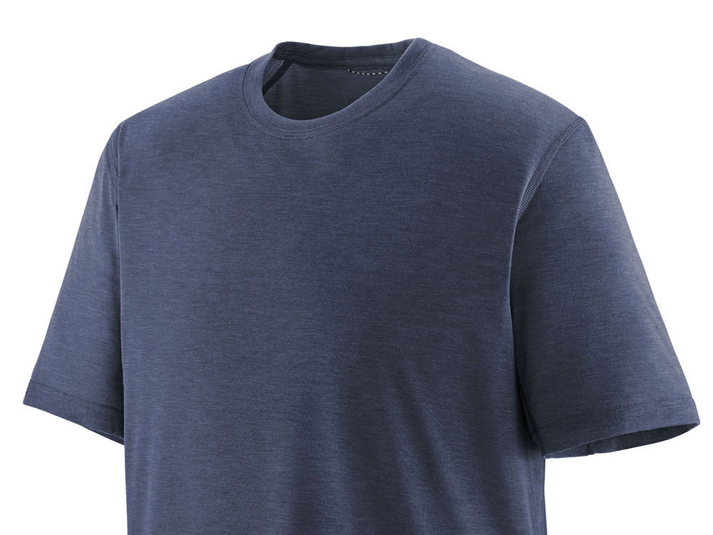 Patagonia Men s Cap Cool Trail Shirt Classic Navy Active Wear